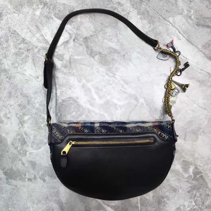 BALENCIAG巴黎世家 新品 Souvenir系列腰包 單肩包 鐵塔掛繩  BL1737